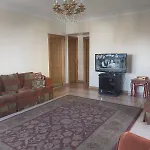 شقه ٢٦٠م شارع جامعة الدول العربية الرئيسي