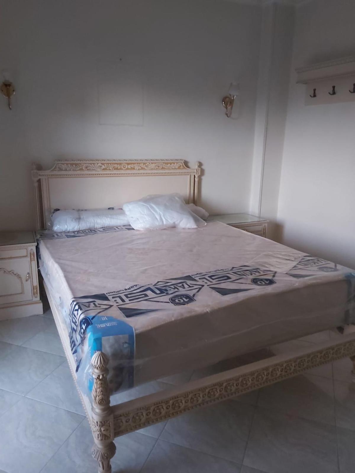 شقه ٢٦٠م شارع جامعة الدول العربية الرئيسي Apartment